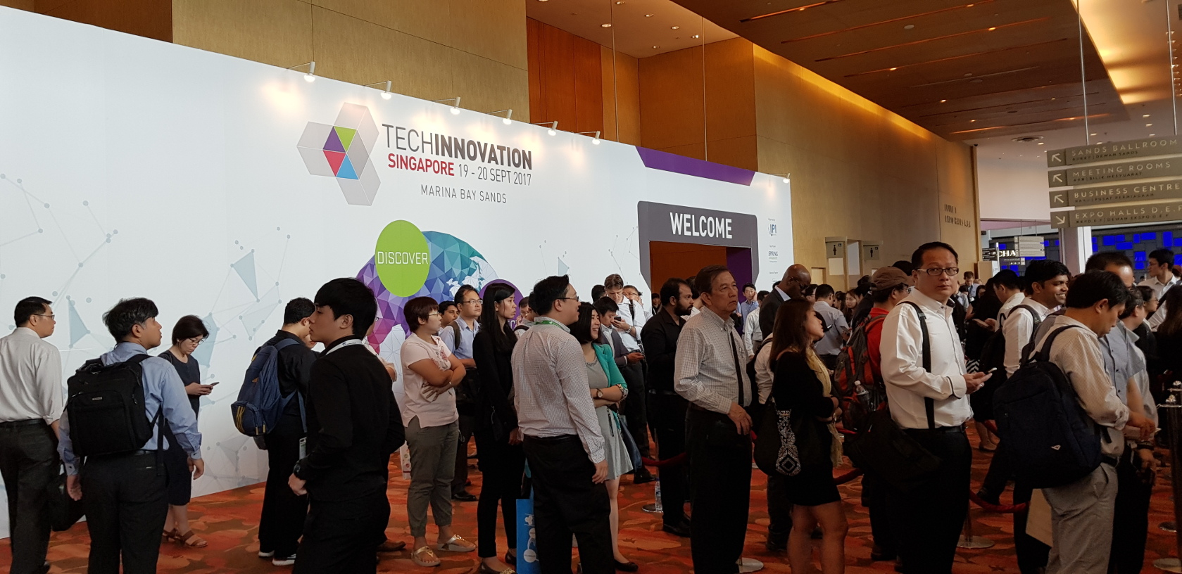 Trade visitors queuing to get their event badge for Techinnovation image
